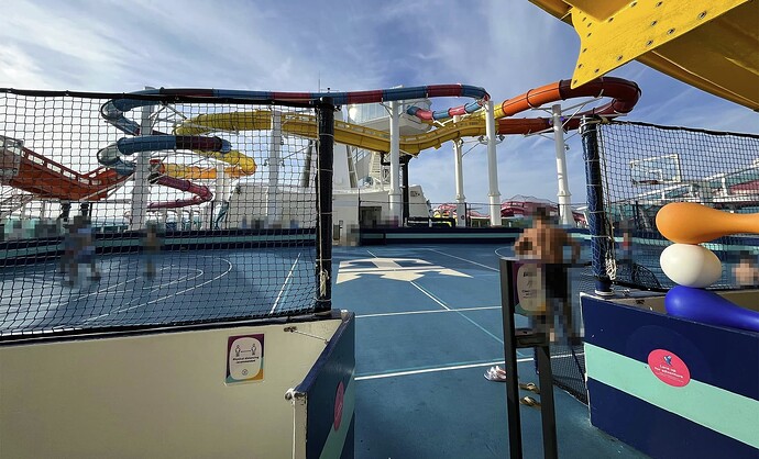 Basketballbane ombord på Cruise